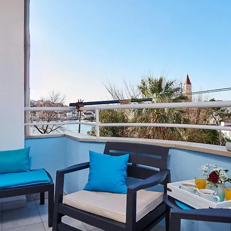 Damare Apartment