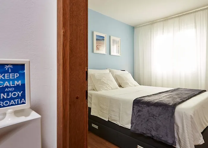 Damare Apartment *