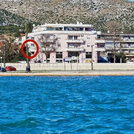 Apartament Damare