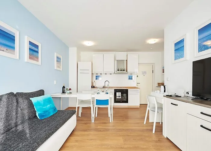 アパート Damare トロギール